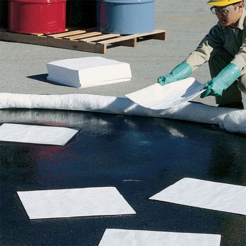Feuilles de tapis absorbantes Pig® Oil-Only
